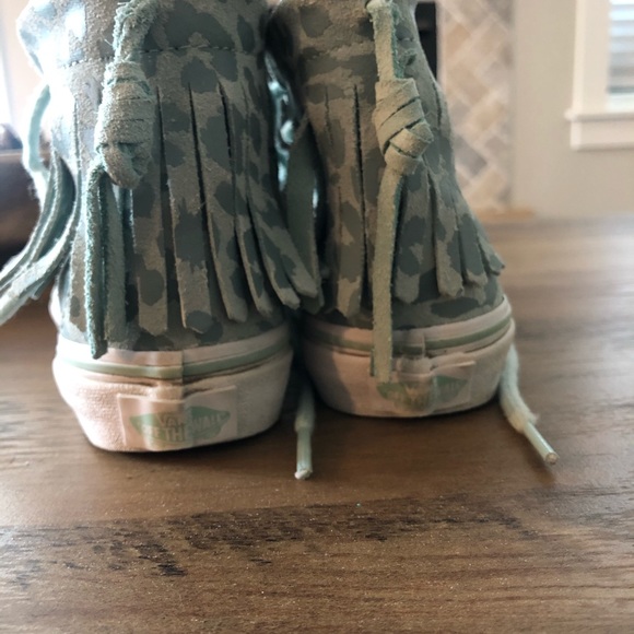 SOLD—-Girls Vans - Picture 3 of 3